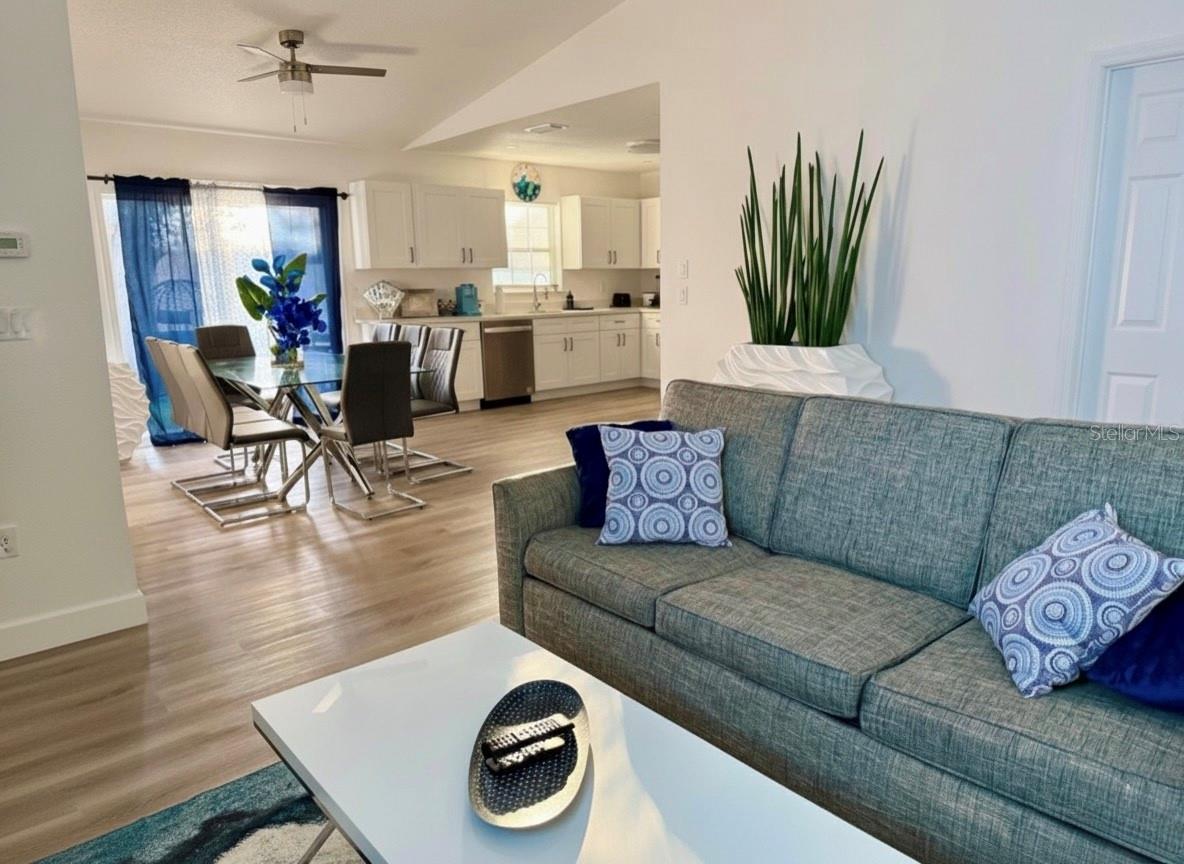 6320 CEDAR ST NE, ST PETERSBURG, FL, 33702