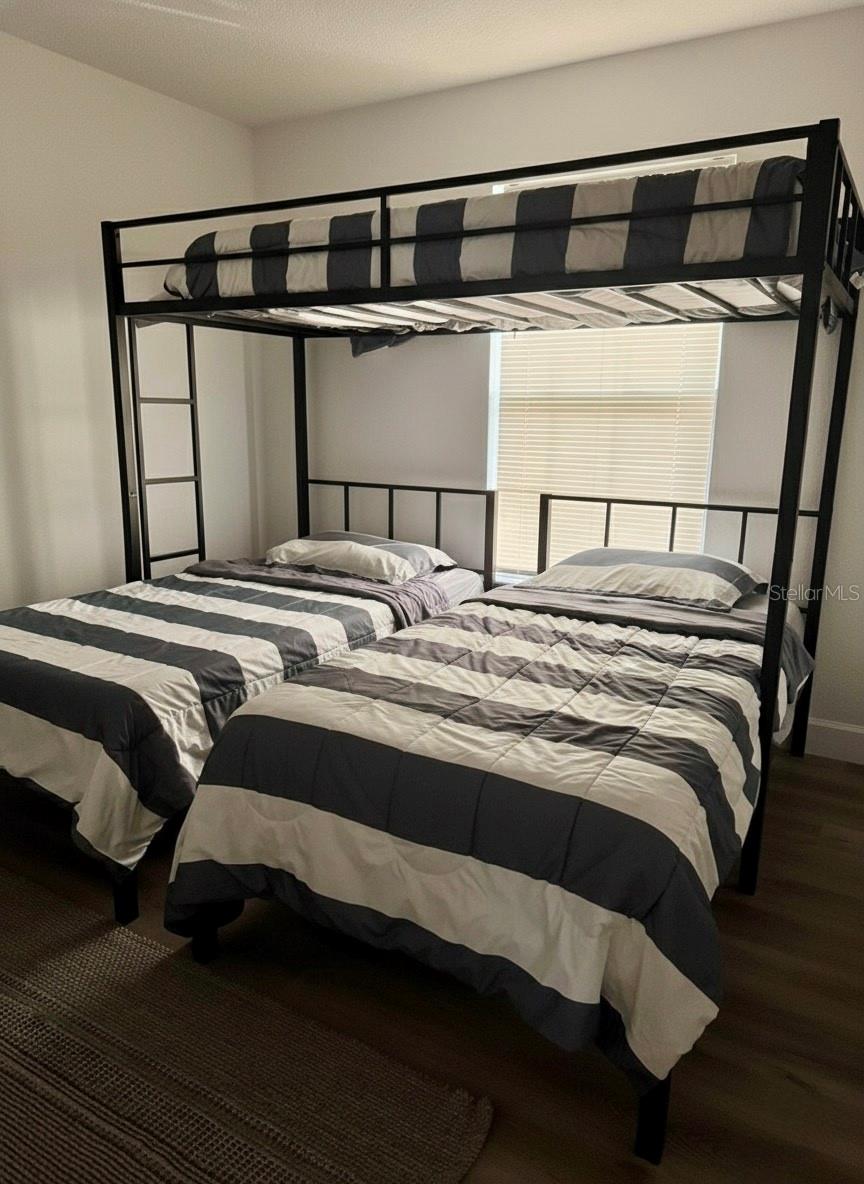 6320 CEDAR ST NE, ST PETERSBURG, FL, 33702