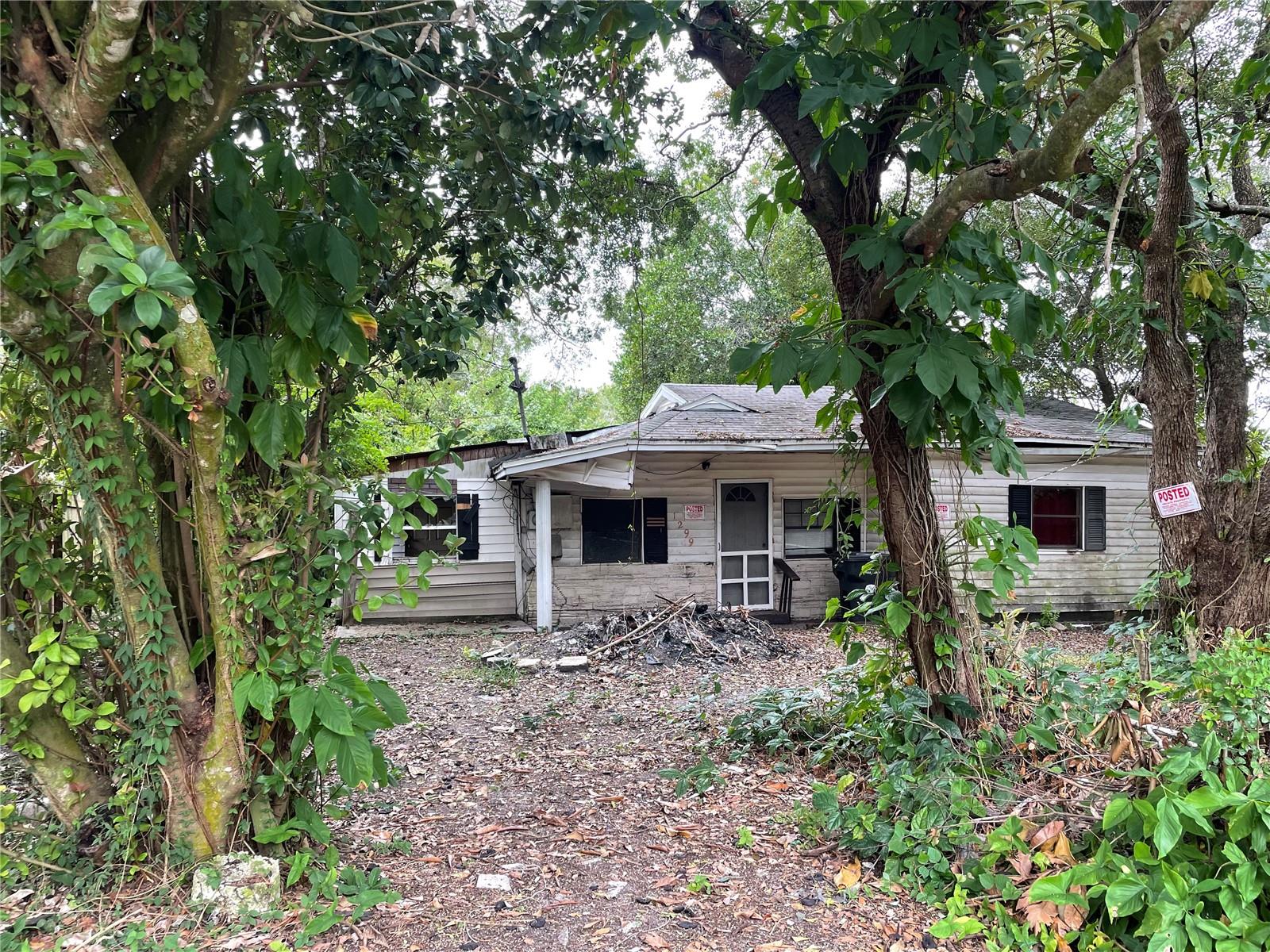 P4936953 Property Photo