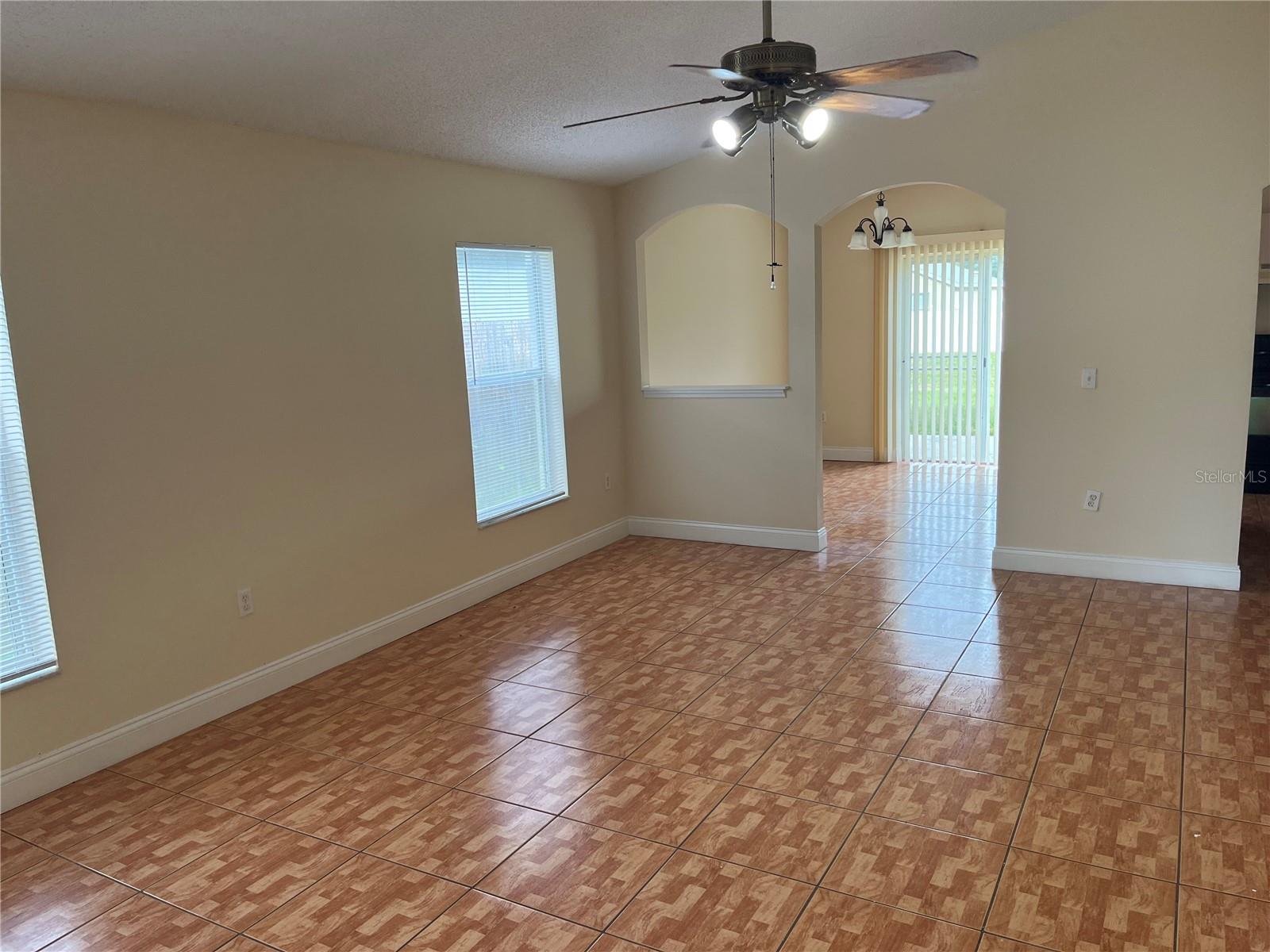 2823 PALM ISLE WAY, ORLANDO, FL, 32829
