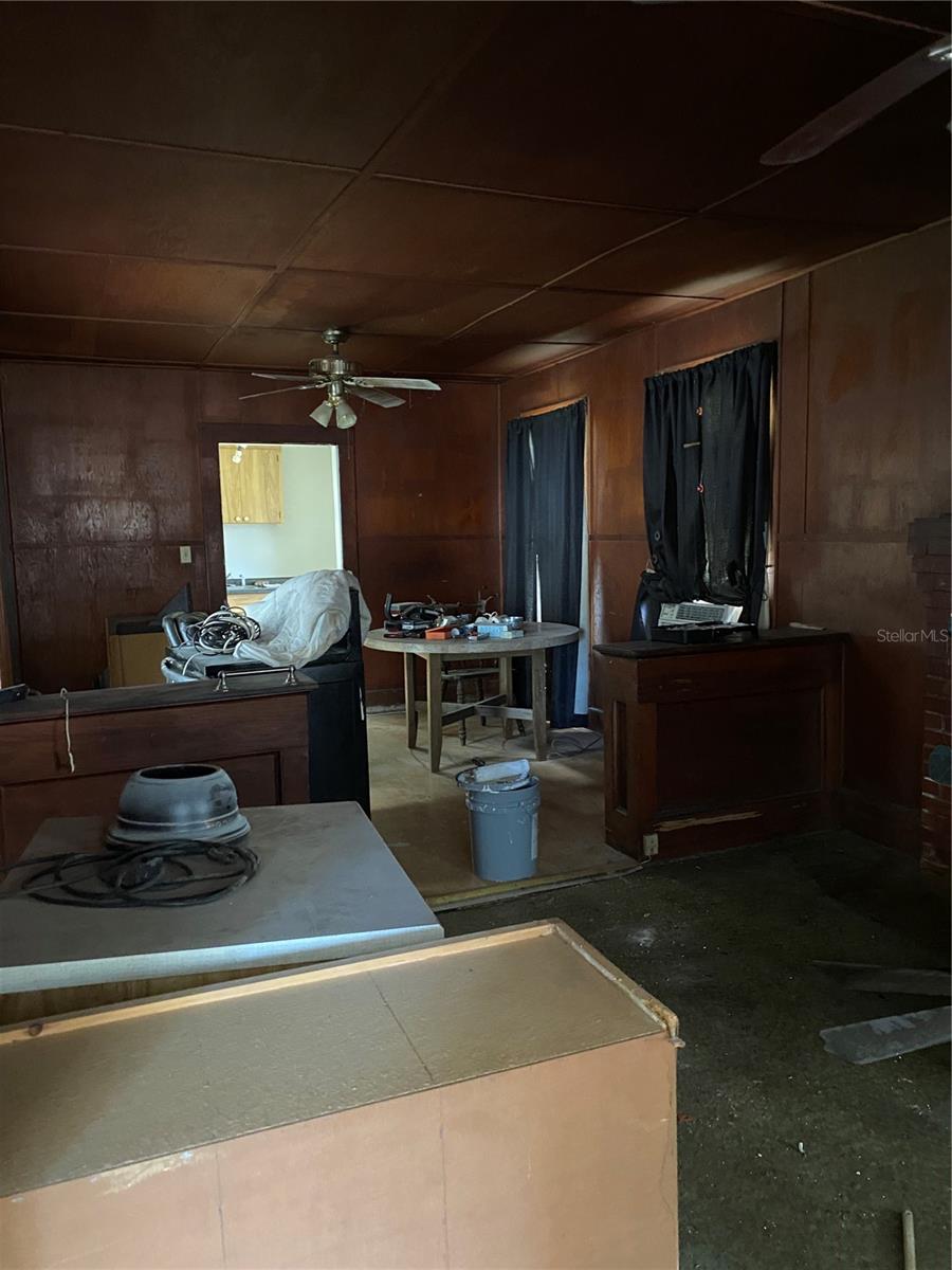 2888 S SANFORD AVE, SANFORD, FL, 32773