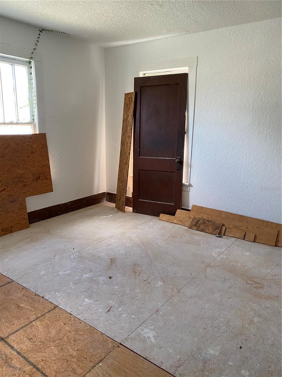 2888 S SANFORD AVE, SANFORD, FL, 32773