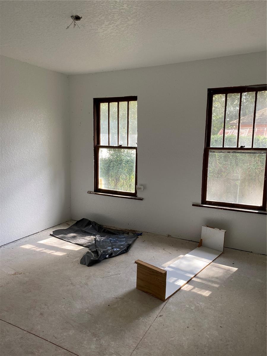 2888 S SANFORD AVE, SANFORD, FL, 32773