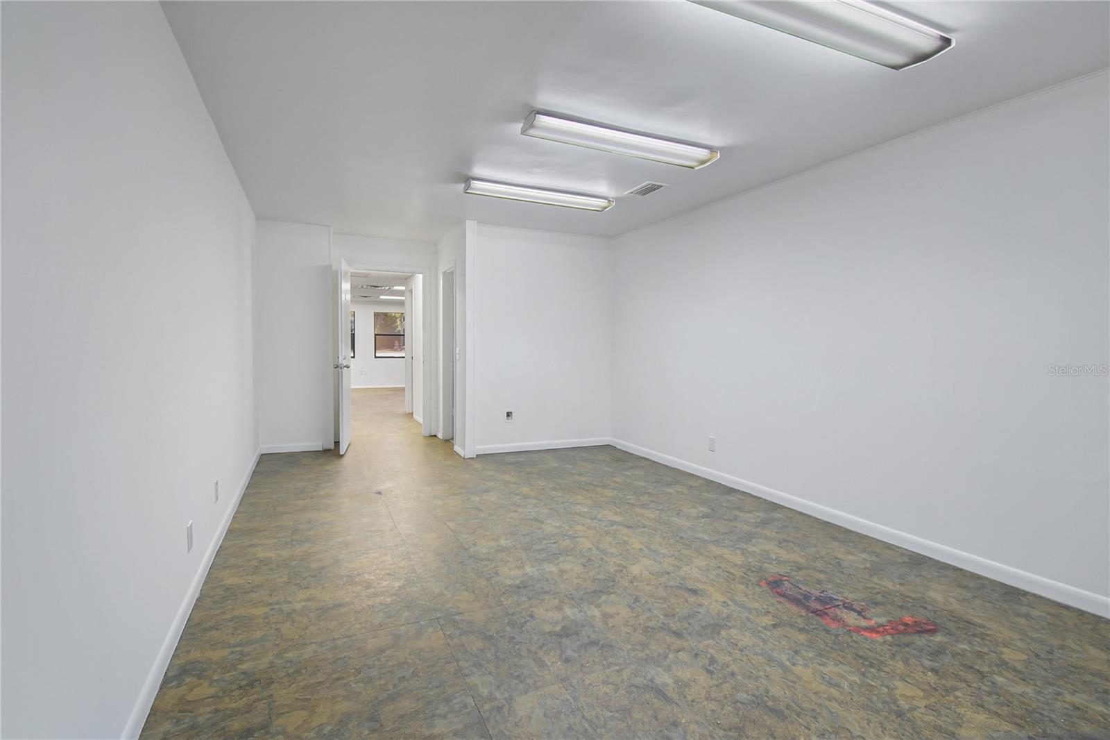 1873 EVERLEE RD, JACKSONVILLE, FL, 32216