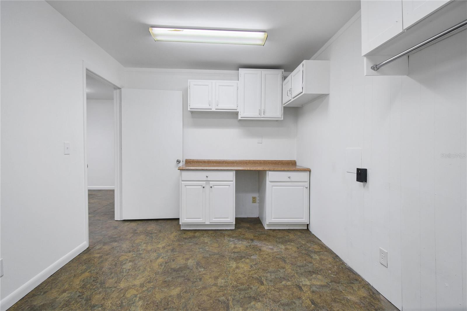 1873 EVERLEE RD, JACKSONVILLE, FL, 32216