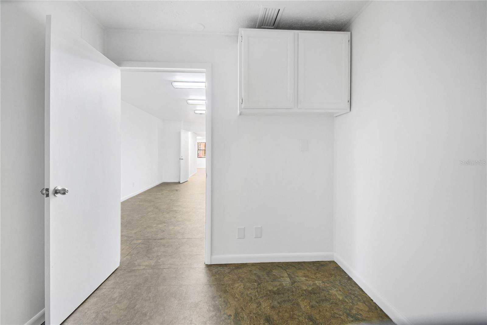 1873 EVERLEE RD, JACKSONVILLE, FL, 32216