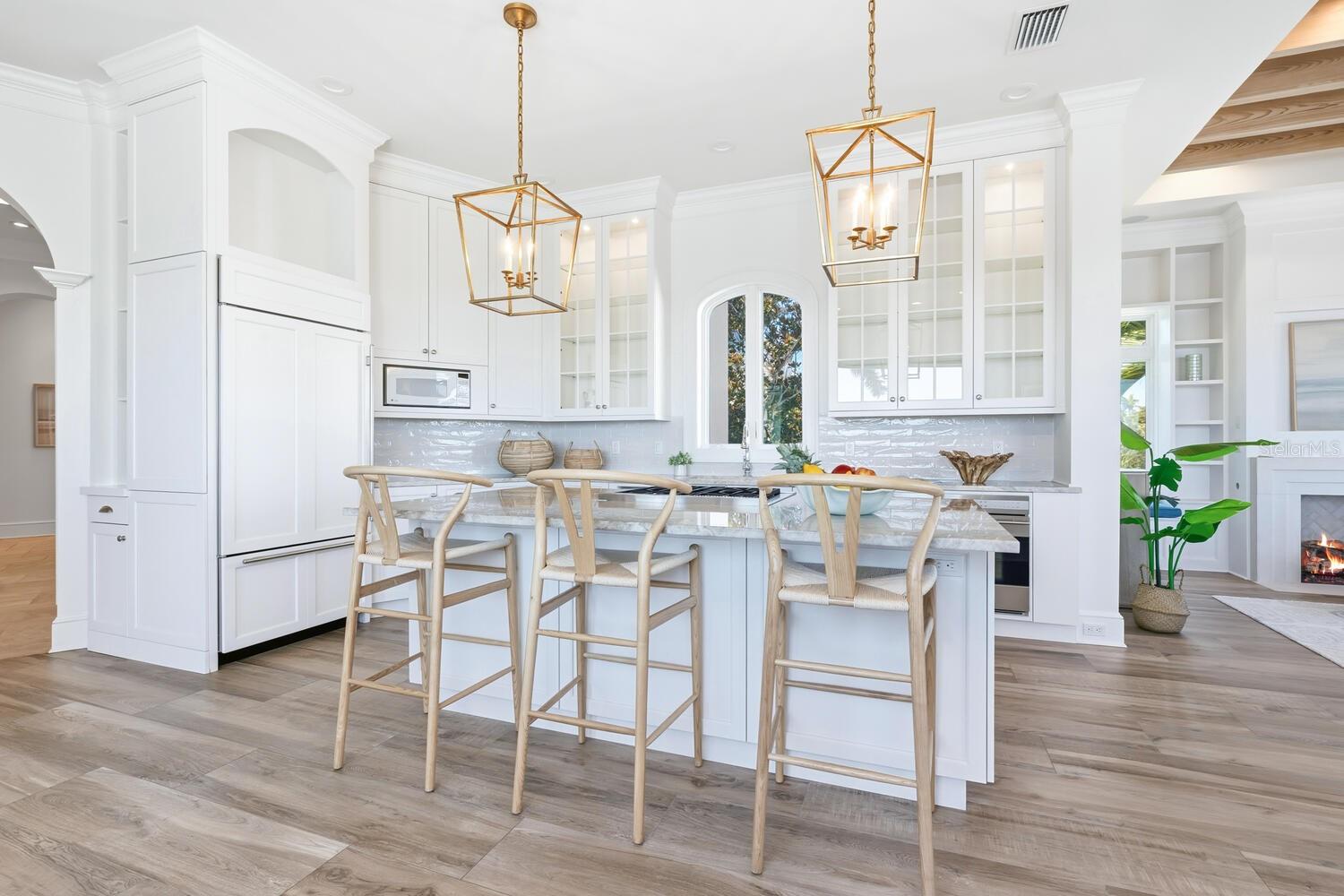 A4671218 Property Photo