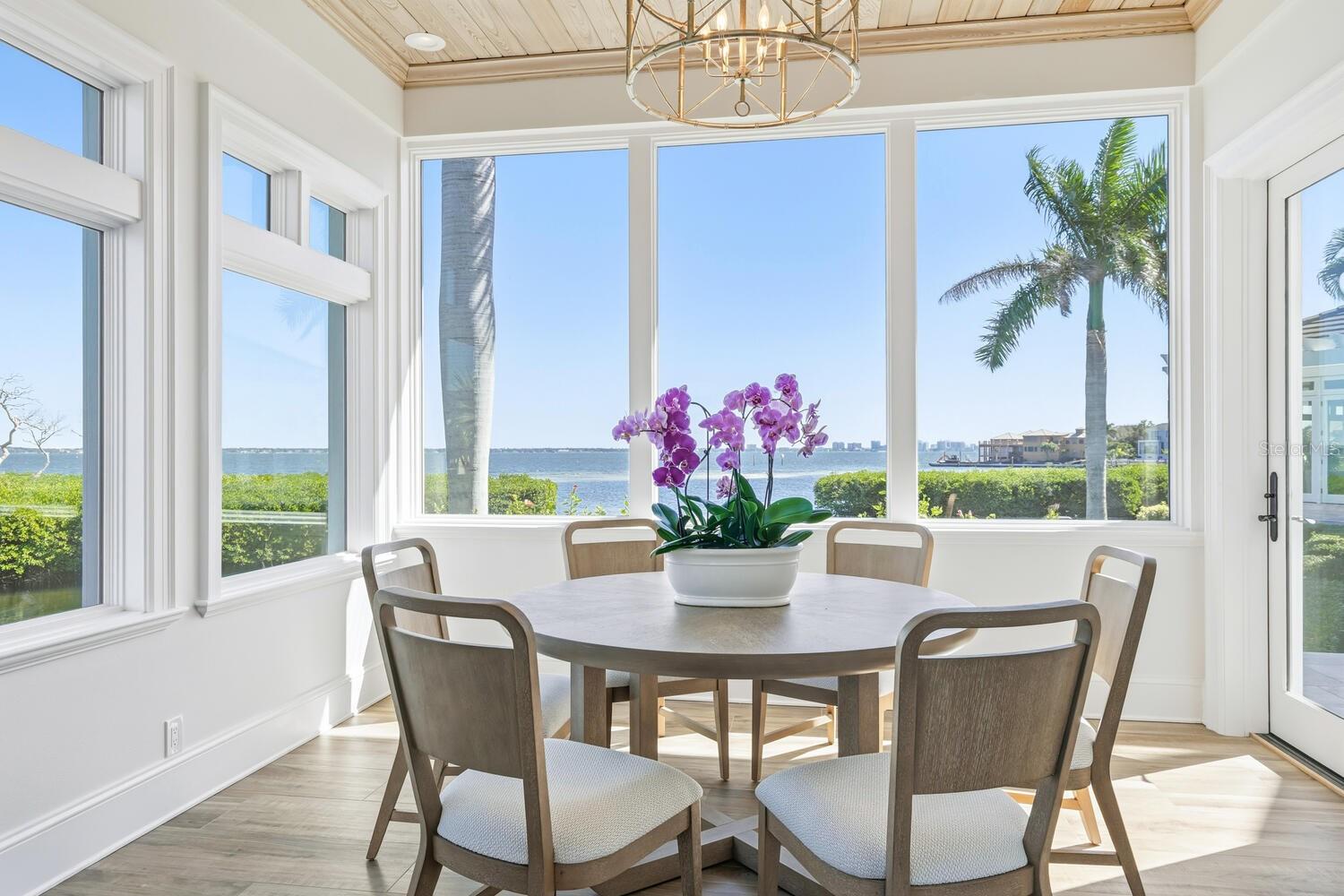 A4671218 Property Photo