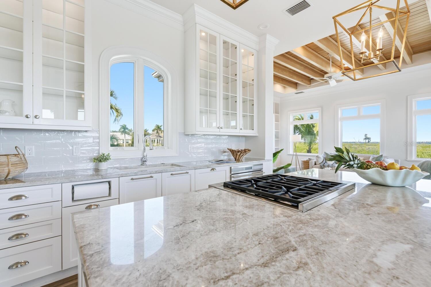 A4671218 Property Photo