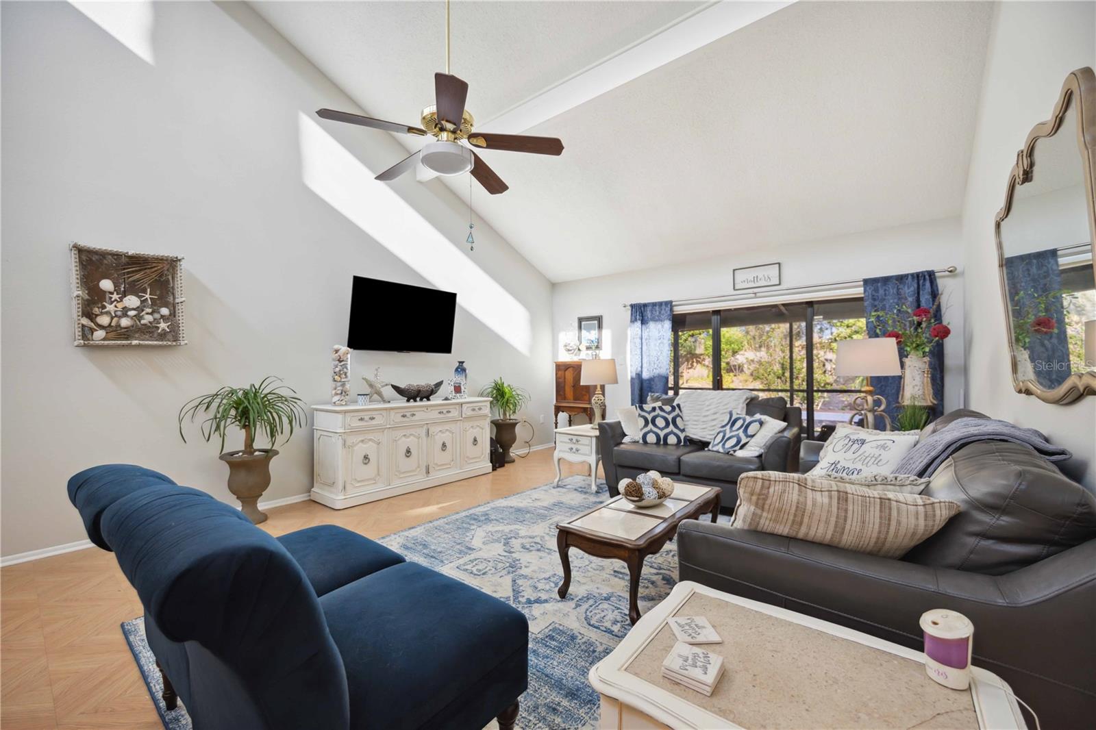 2584 ARBORETUM CIR #20, SARASOTA, FL, 34232