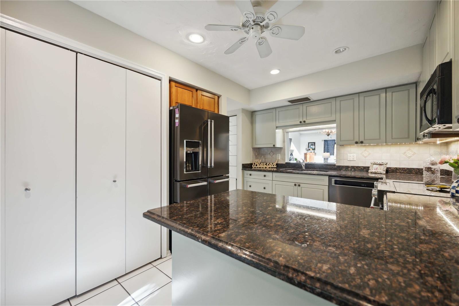 2584 ARBORETUM CIR #20, SARASOTA, FL, 34232