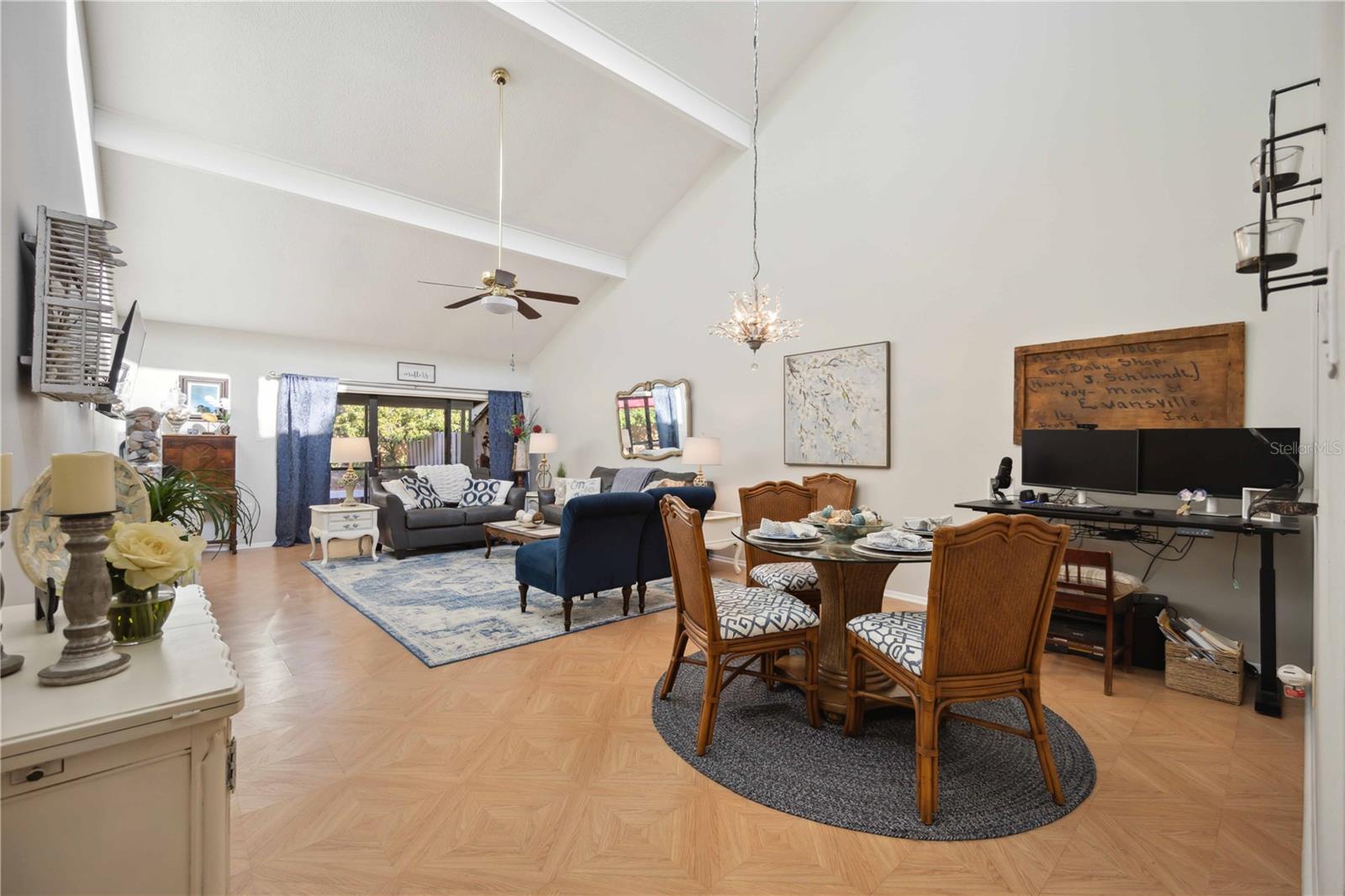 2584 ARBORETUM CIR #20, SARASOTA, FL, 34232