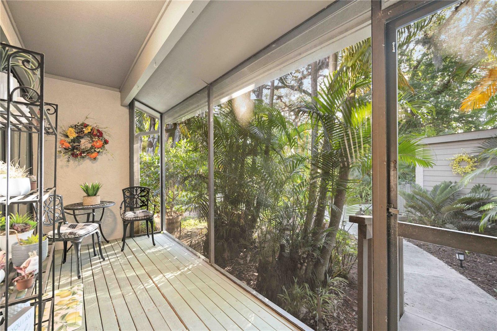 2584 ARBORETUM CIR #20, SARASOTA, FL, 34232