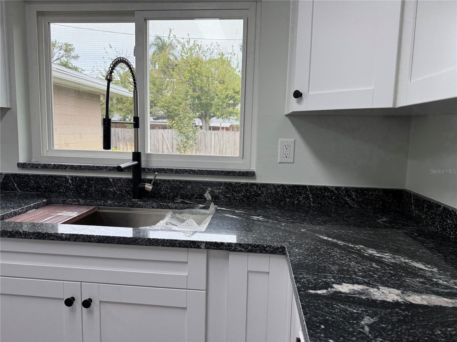 6221 6TH AVE N, ST PETERSBURG, FL, 33710