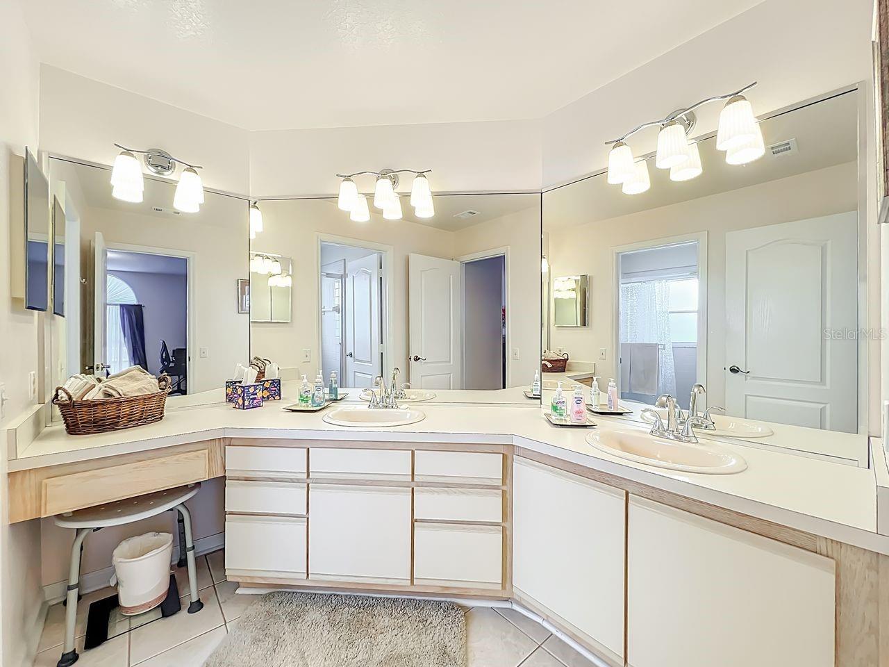 3609 IDLE HOUR DR, ORLANDO, FL, 32822