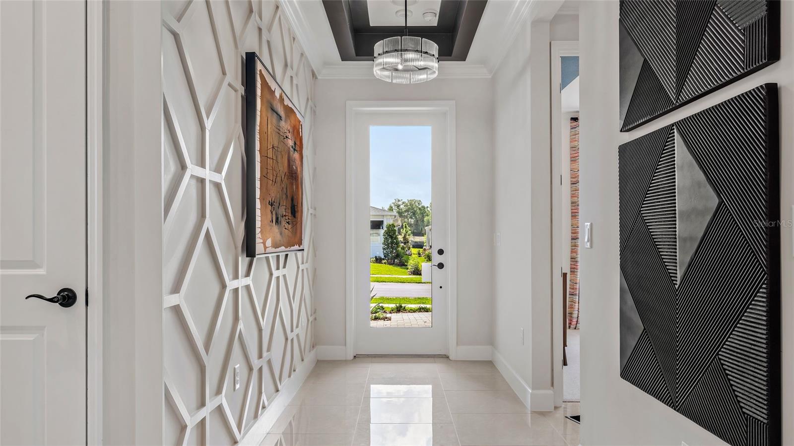 557 HAMMOCK OAKS BLVD, LADY LAKE, FL, 32159