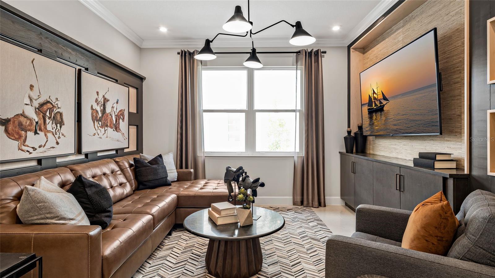 557 HAMMOCK OAKS BLVD, LADY LAKE, FL, 32159