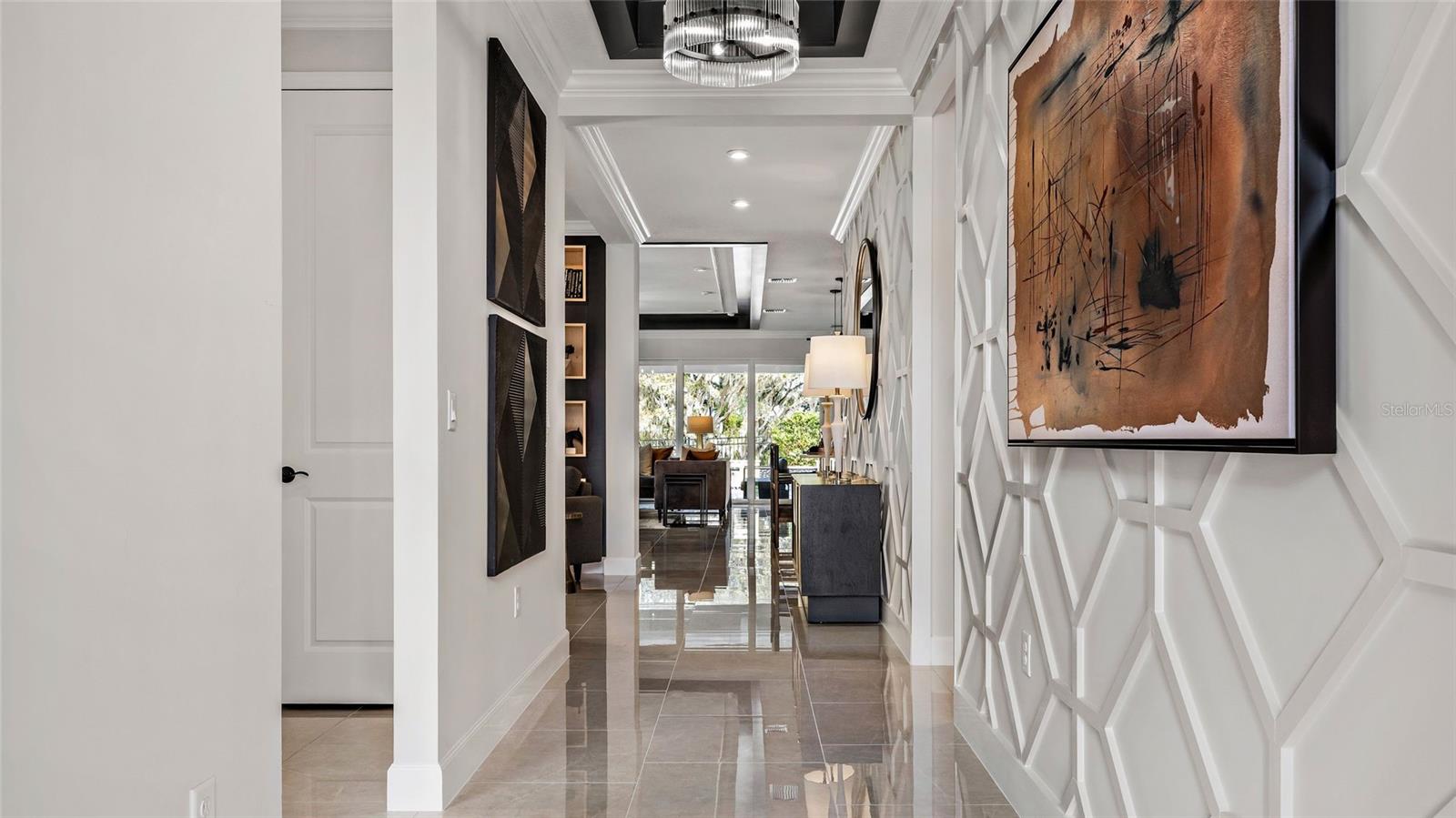 557 HAMMOCK OAKS BLVD, LADY LAKE, FL, 32159