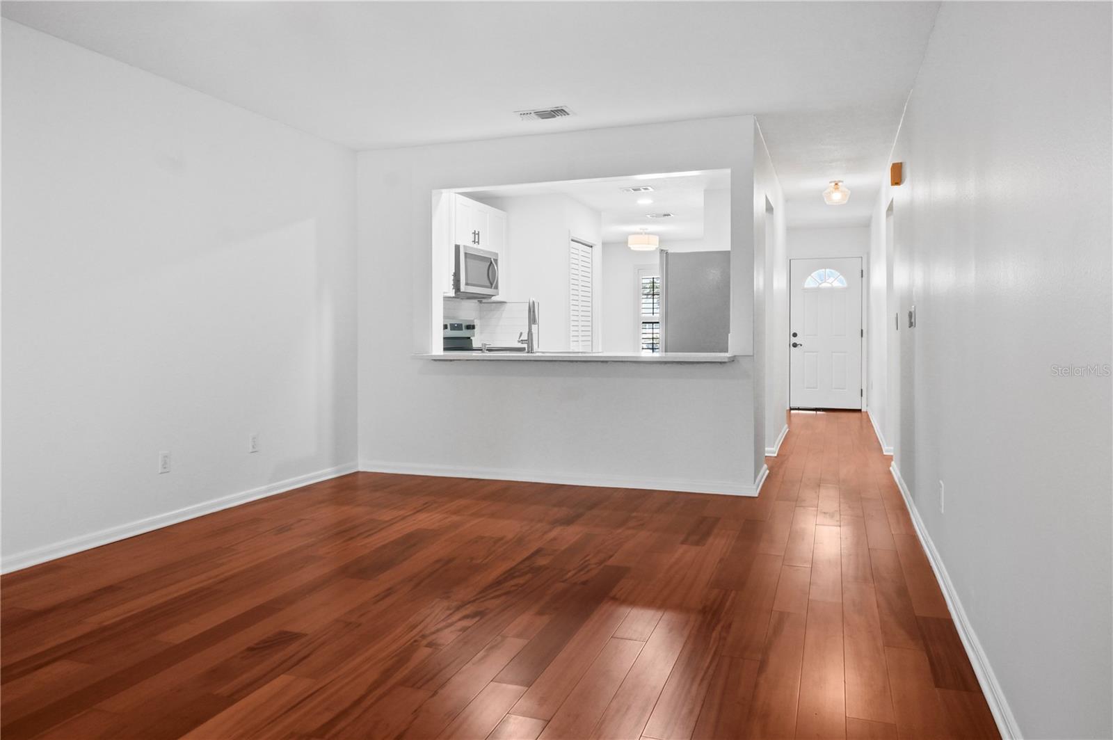 14818 WINDING CREEK CT, TAMPA, FL, 33613