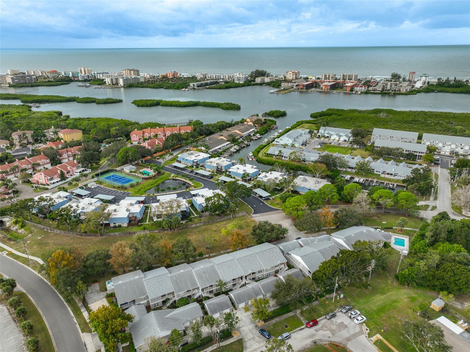 14460 MARINA WAY #9, SEMINOLE, FL, 33776