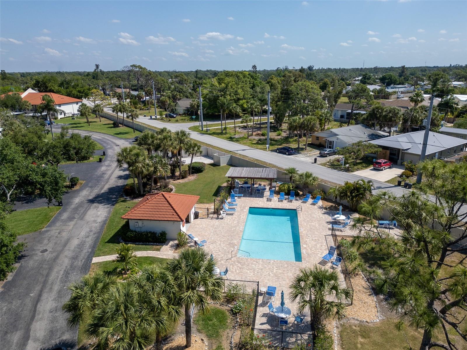 114 PINE HOLLOW DR #114, ENGLEWOOD, FL, 34223