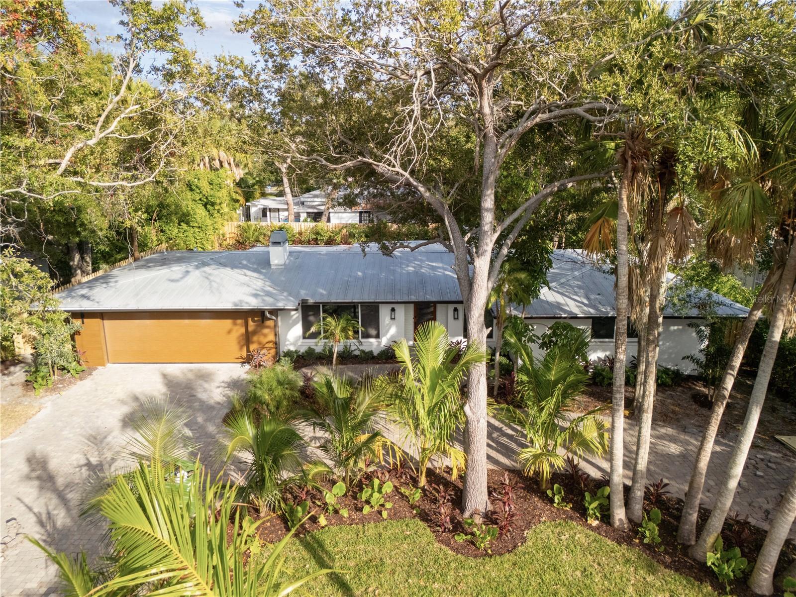 3705 TANGIER TER, SARASOTA, FL, 34239