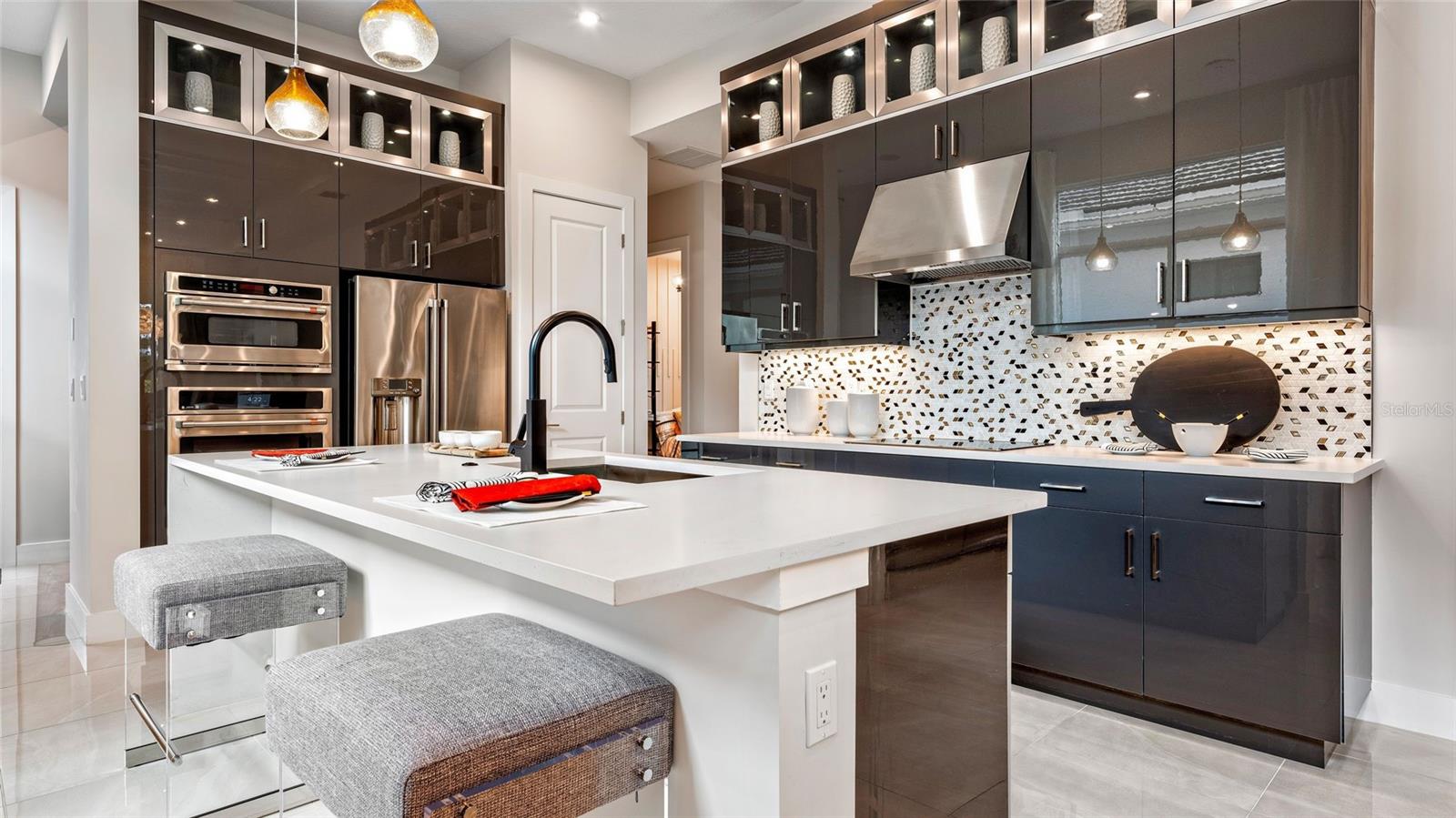 435 VERONA WAY, LADY LAKE, FL, 32159