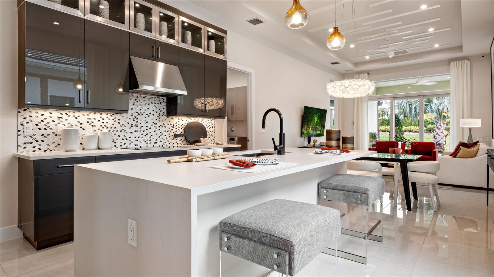 435 VERONA WAY, LADY LAKE, FL, 32159