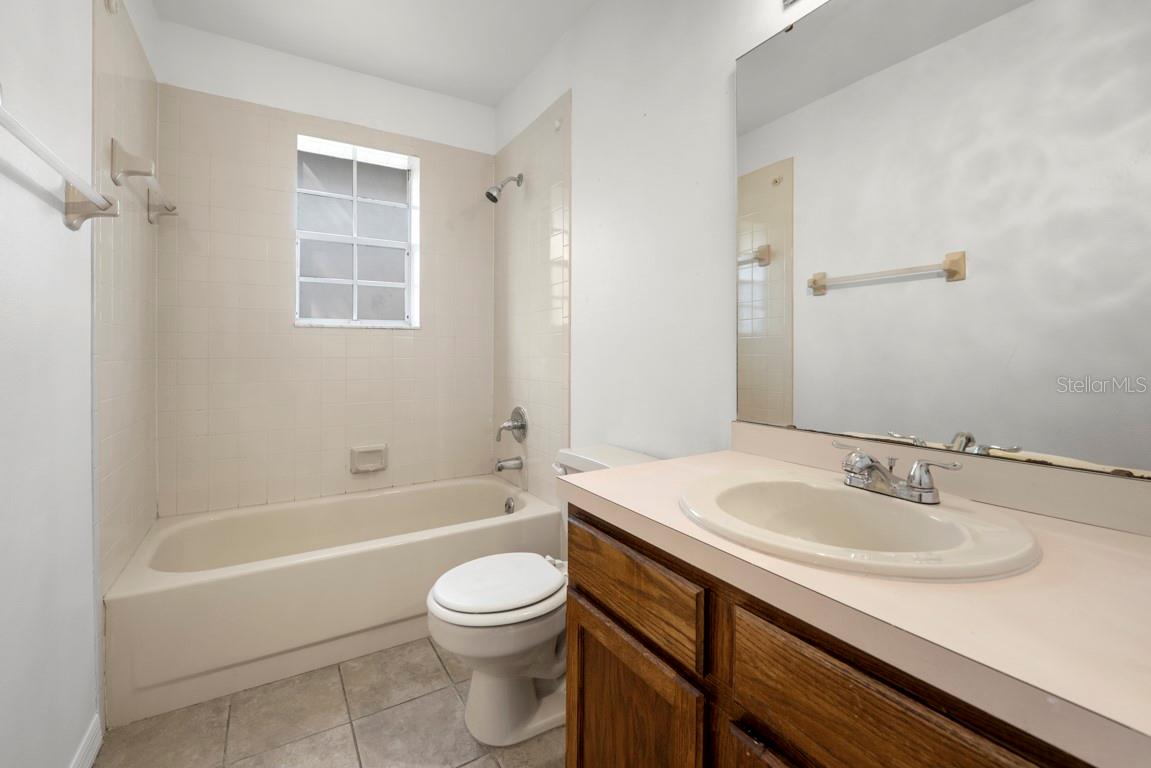 201 STERLING ROSE CT, APOPKA, FL, 32703