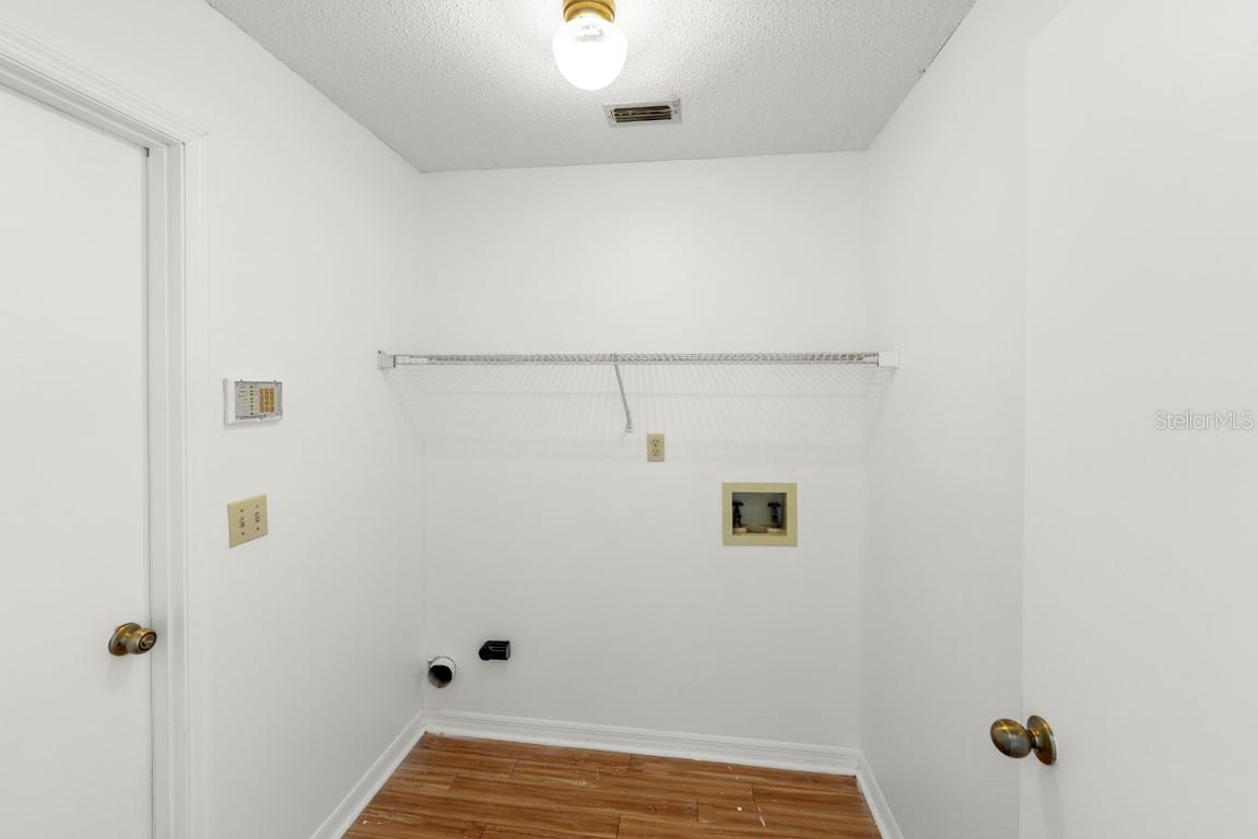 201 STERLING ROSE CT, APOPKA, FL, 32703