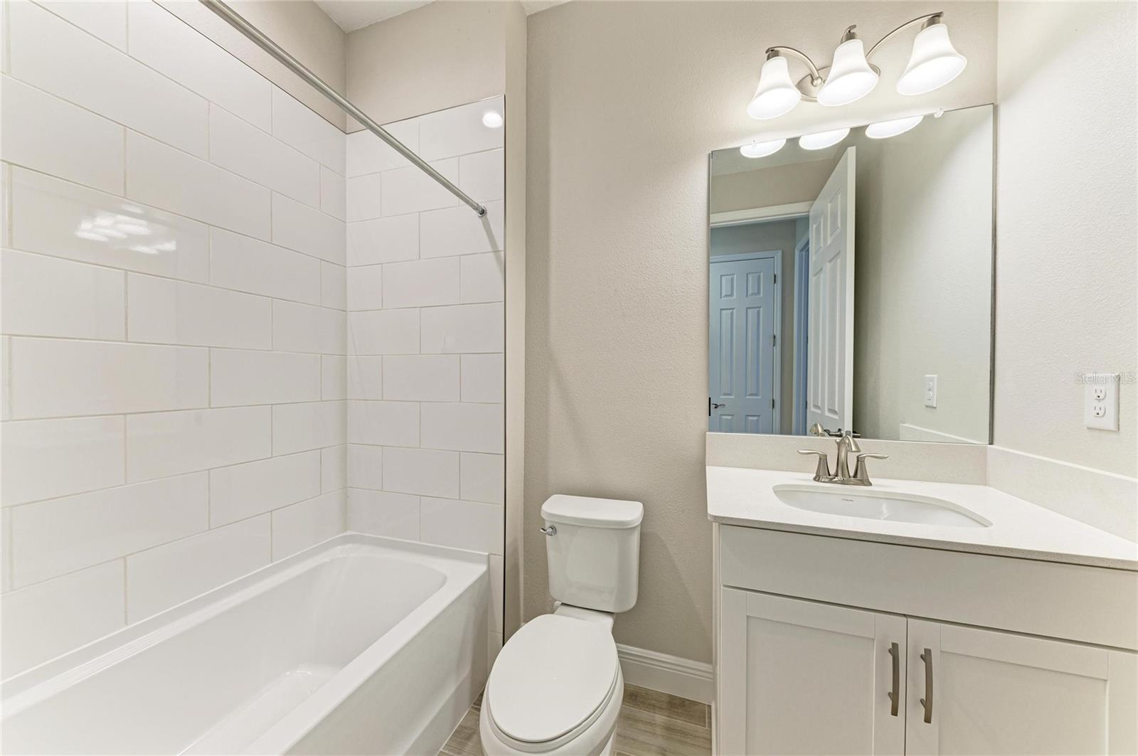 6139 GOLDEN BEACH DR, APOLLO BEACH, FL, 33572