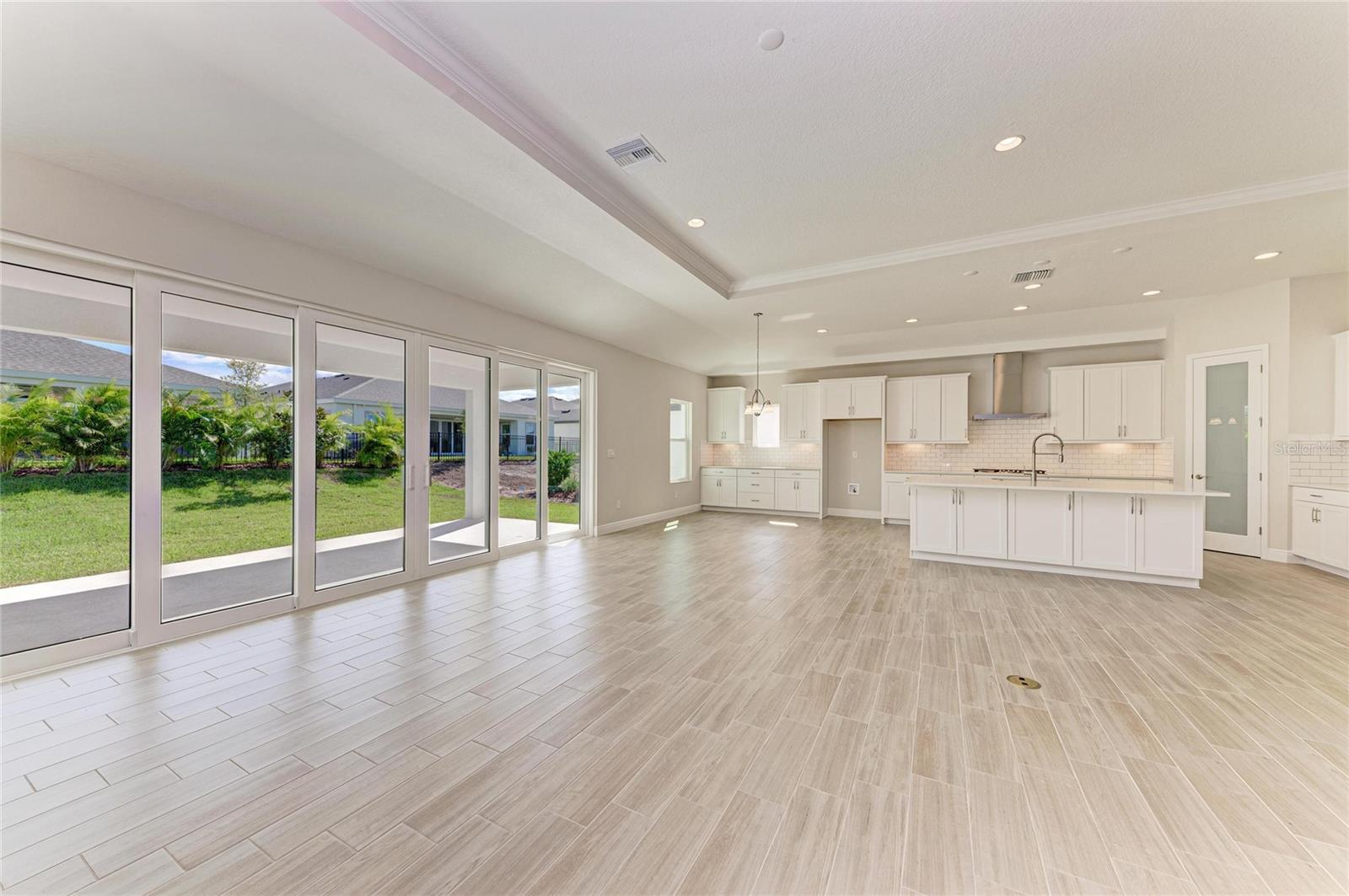 6139 GOLDEN BEACH DR, APOLLO BEACH, FL, 33572