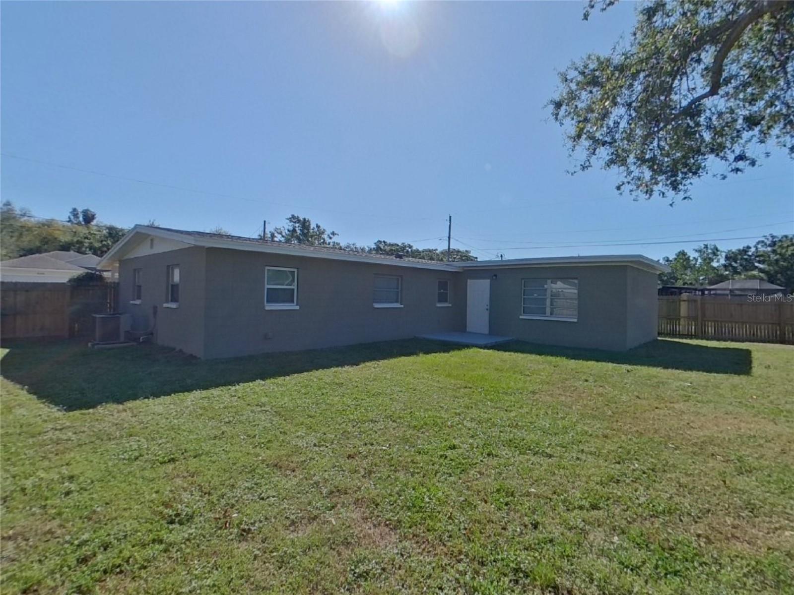 LAND LACKEY ESTATES UNIT 2, TAMPA, FL, 33616