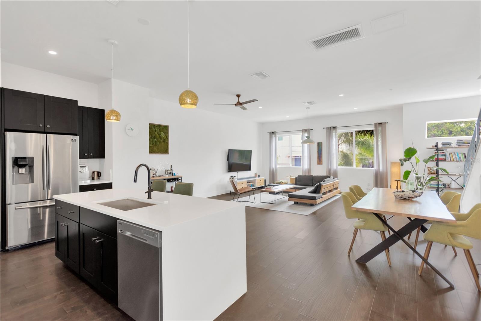 3100 W PAUL AVE #14, TAMPA, FL, 33611