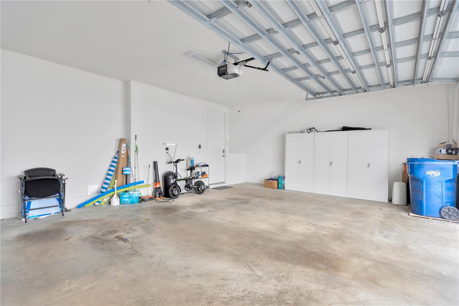 3100 W PAUL AVE #14, TAMPA, FL, 33611