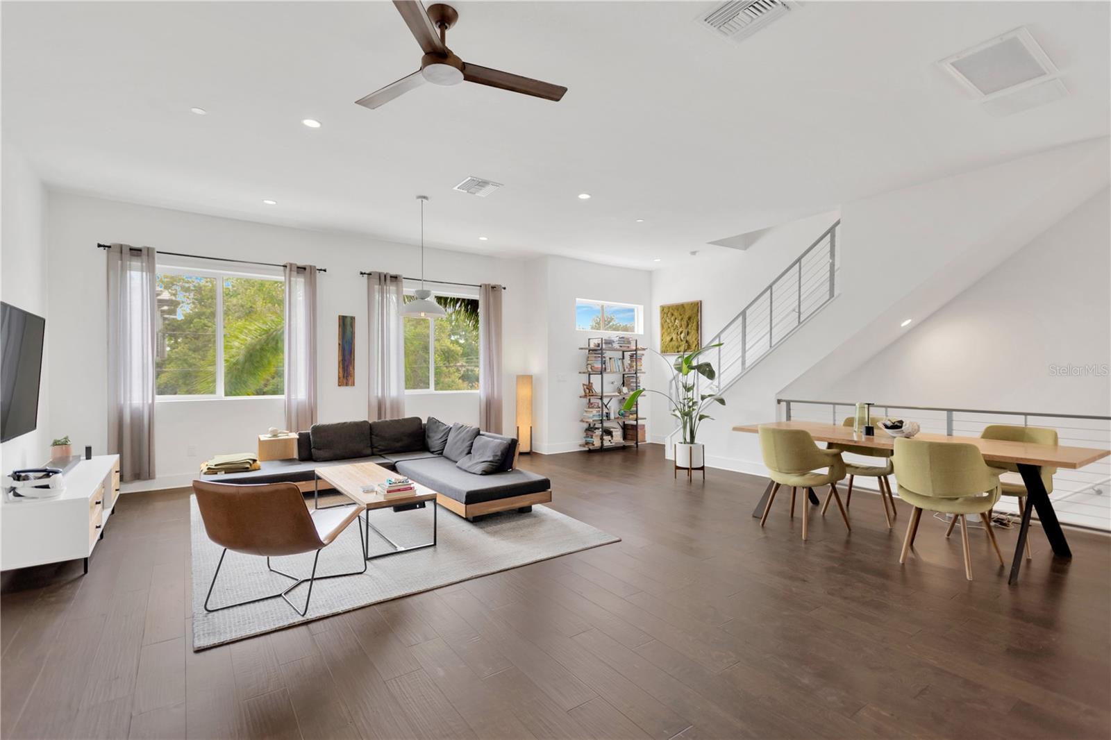 3100 W PAUL AVE #14, TAMPA, FL, 33611