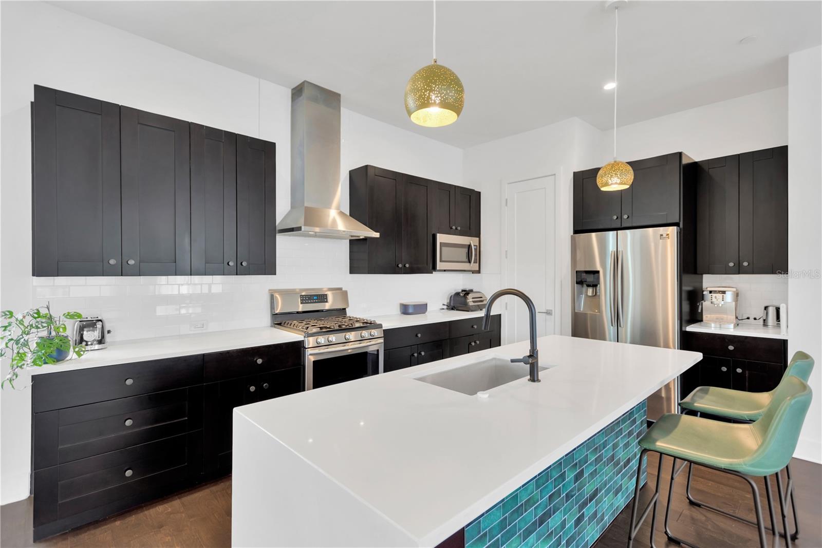 3100 W PAUL AVE #14, TAMPA, FL, 33611