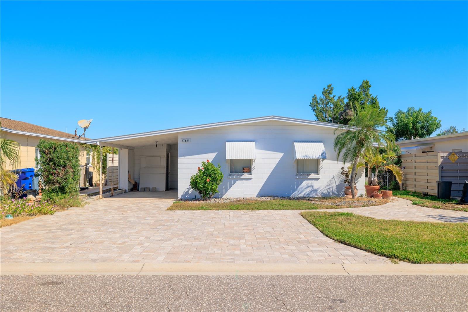 17611 1ST ST E, REDINGTON SHORES, FL, 33708