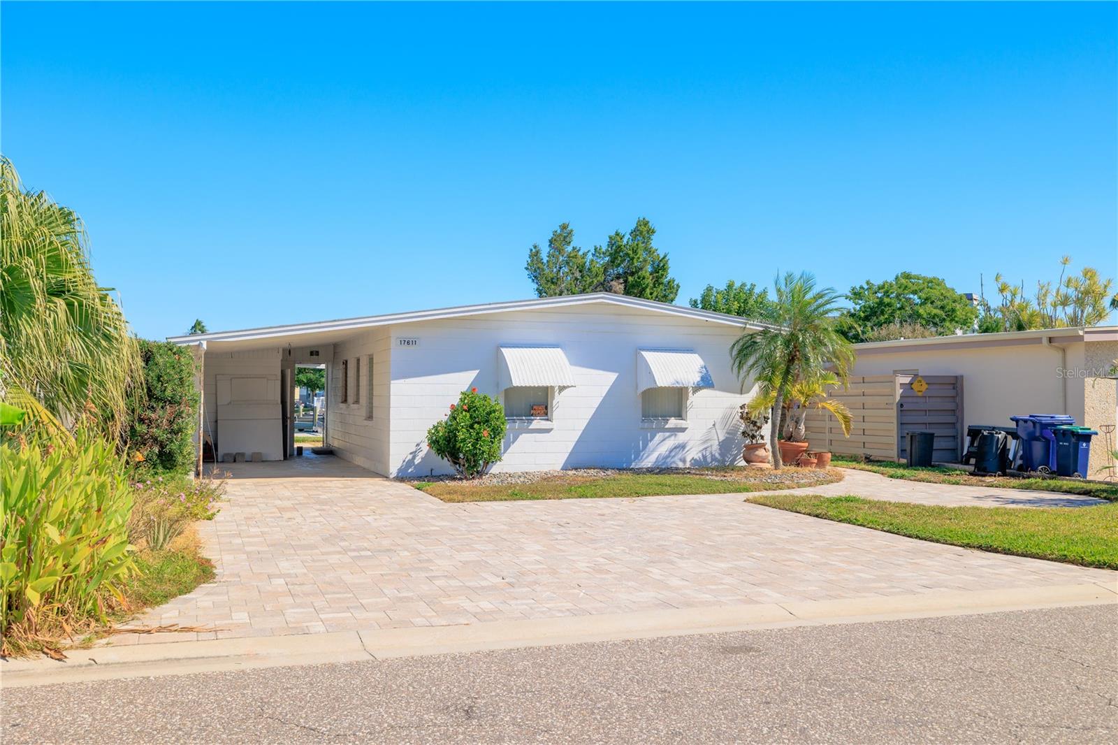 17611 1ST ST E, REDINGTON SHORES, FL, 33708