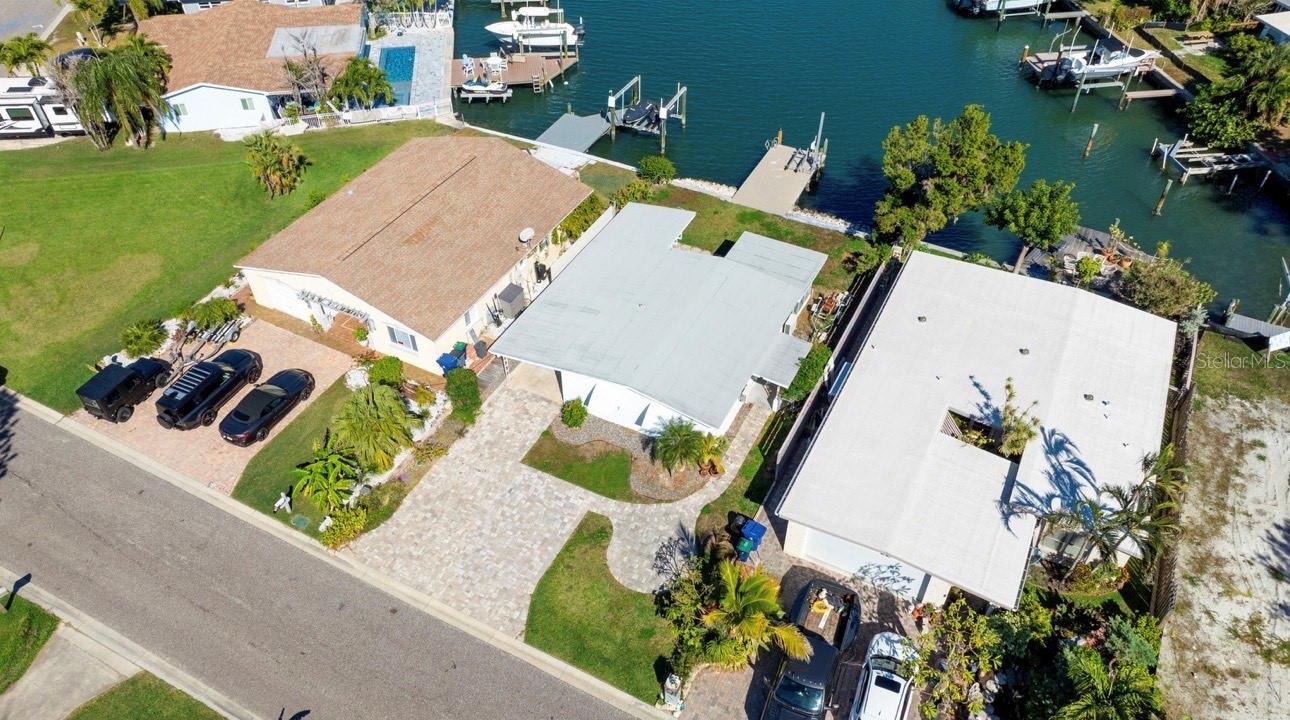 17611 1ST ST E, REDINGTON SHORES, FL, 33708