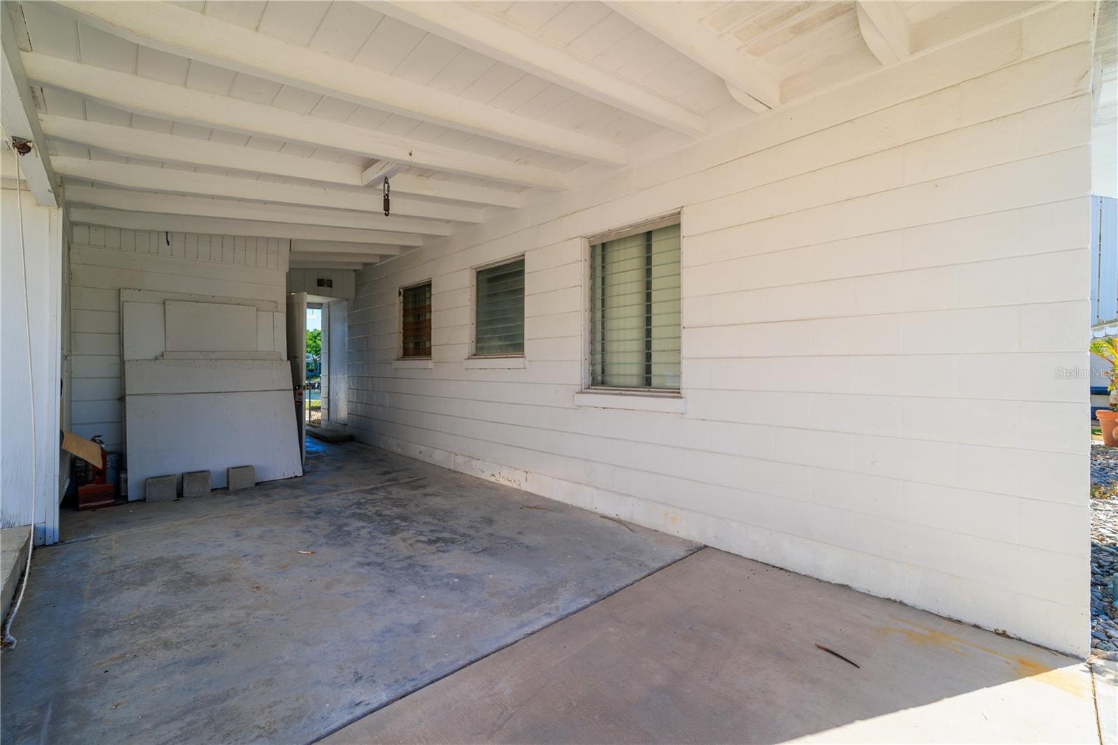 17611 1ST ST E, REDINGTON SHORES, FL, 33708