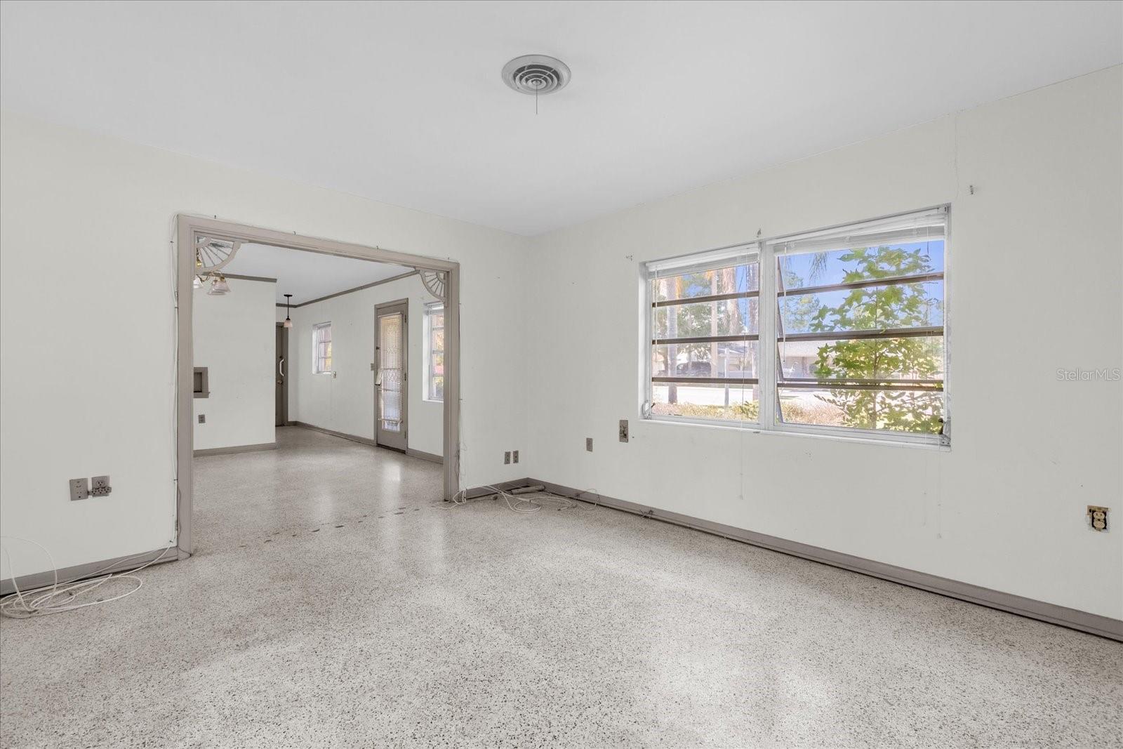 5434 SE COUNTY HIGHWAY 484, BELLEVIEW, FL, 34420