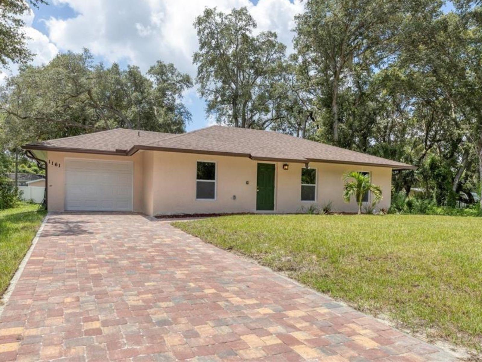 1161 BARBOUR AVE, PORT CHARLOTTE, FL, 33948
