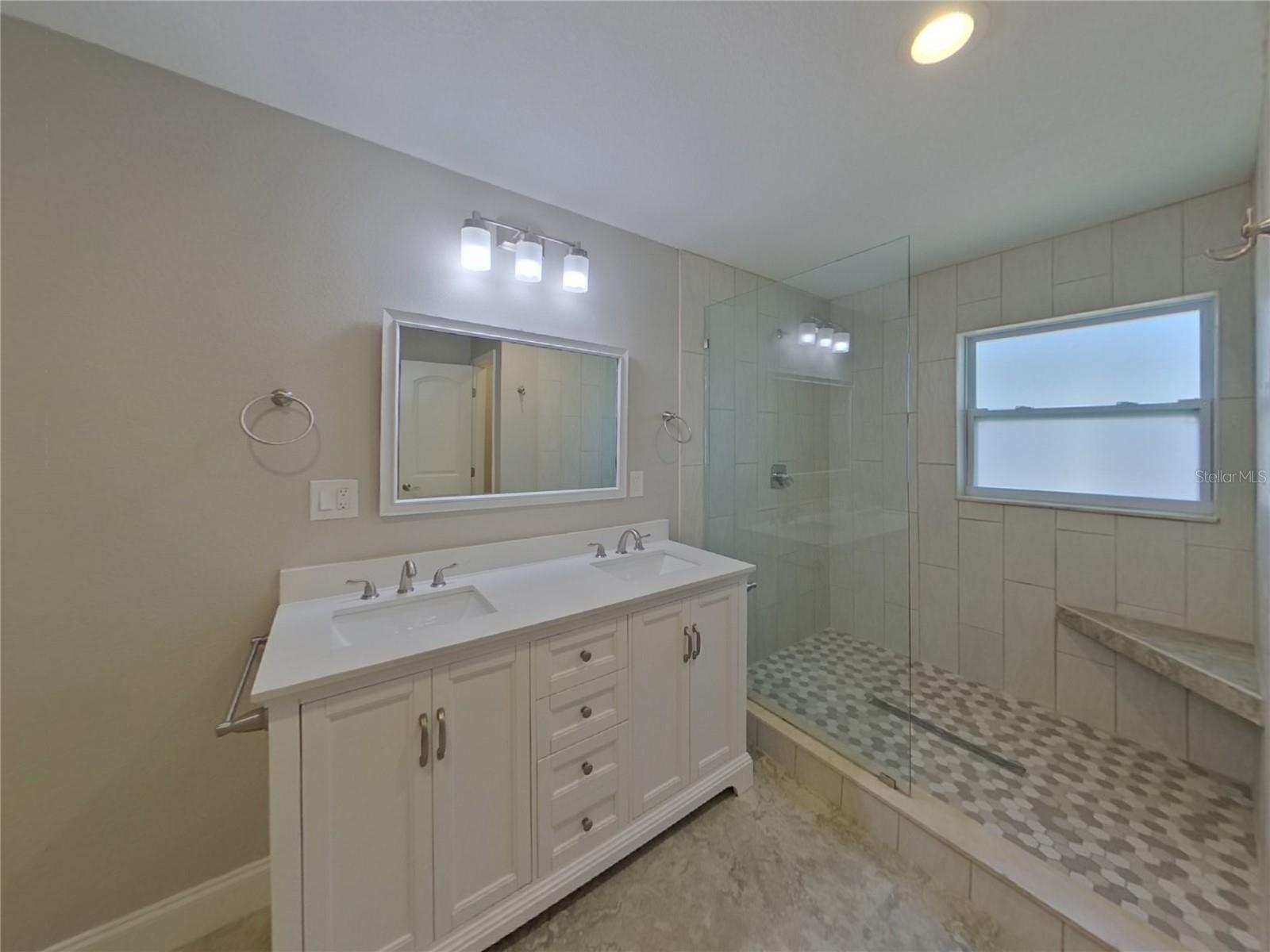 FRAZE ACRES, ST PETERSBURG, FL, 33709