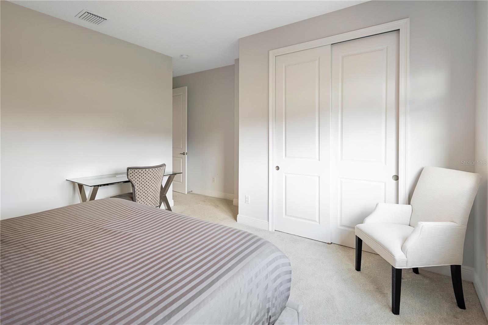 10732 MOBBERLEY CIR, ORLANDO, FL, 32832