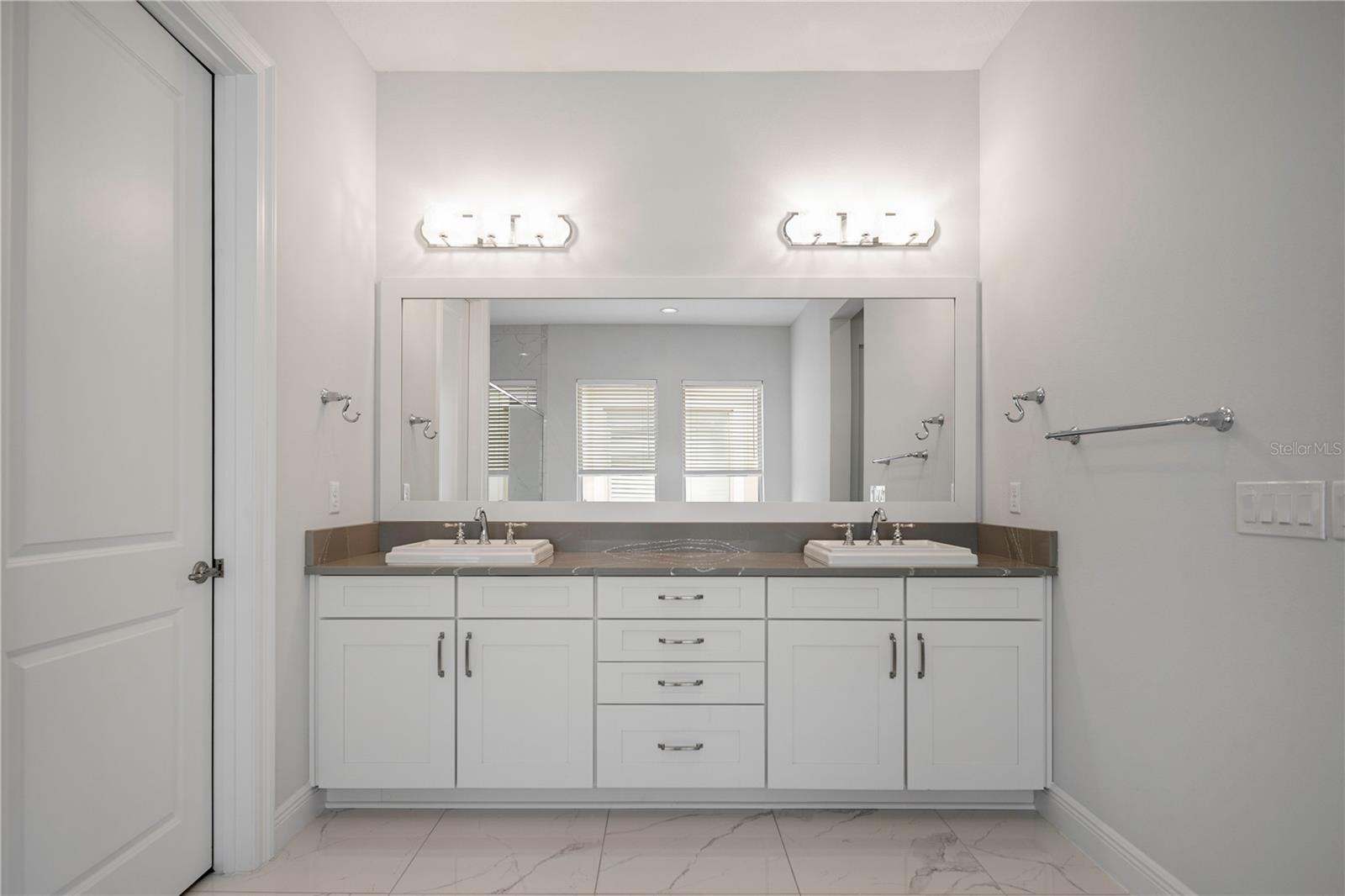 10732 MOBBERLEY CIR, ORLANDO, FL, 32832