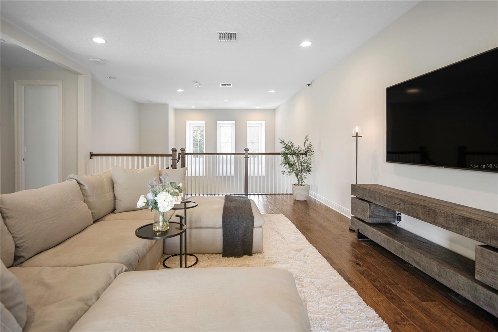 10732 MOBBERLEY CIR, ORLANDO, FL, 32832