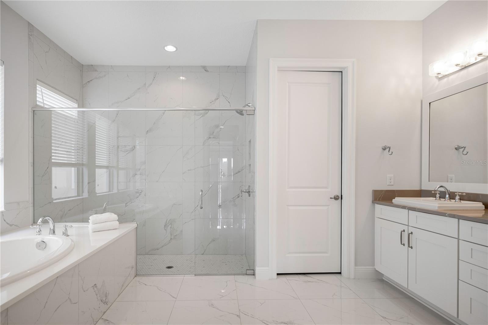 10732 MOBBERLEY CIR, ORLANDO, FL, 32832