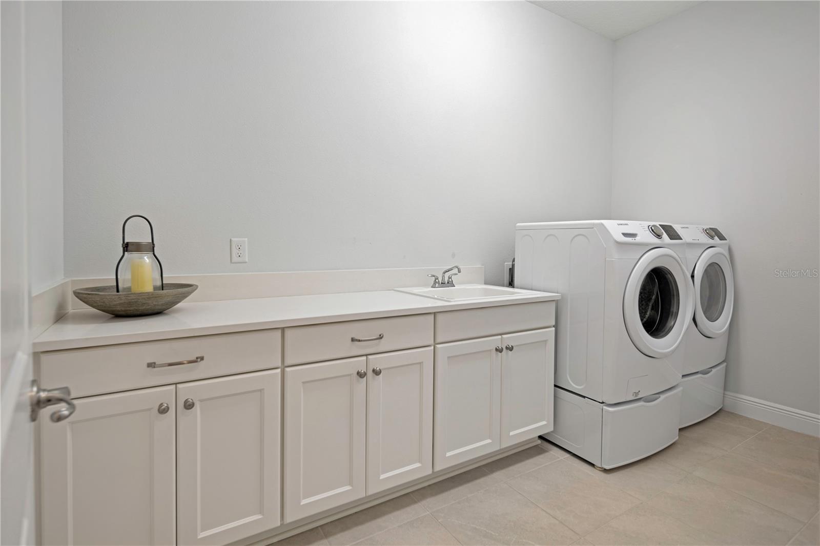 10732 MOBBERLEY CIR, ORLANDO, FL, 32832