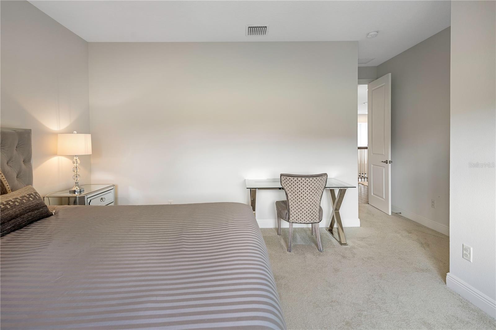 10732 MOBBERLEY CIR, ORLANDO, FL, 32832